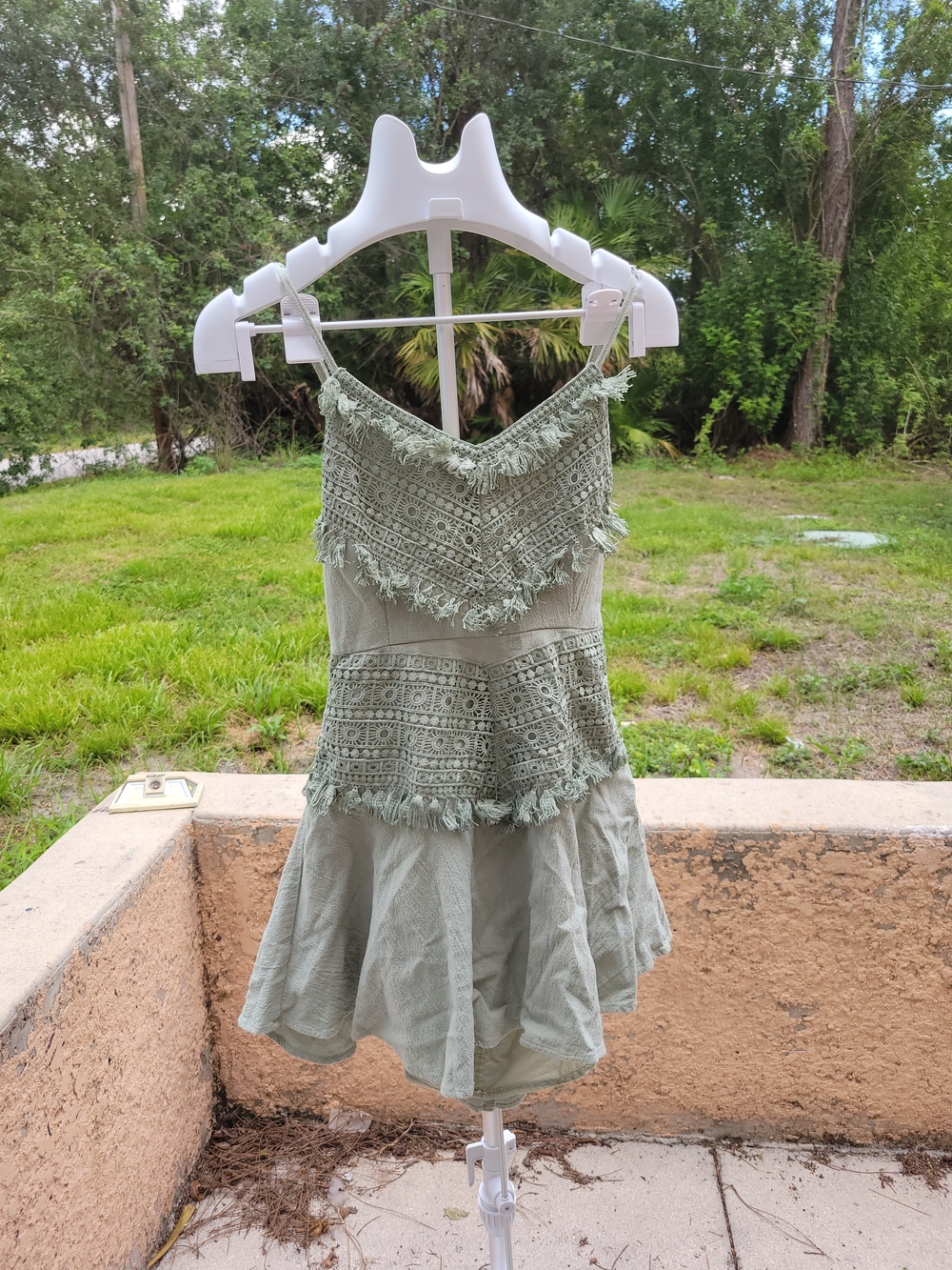 Saints + Secrets Sage Mini Dress L Tie Back 100% Cotton Boho Tassel Festival